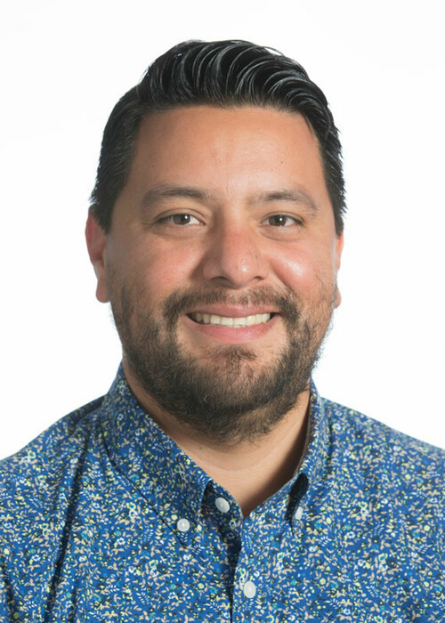 Dr. Fernando Villegas
